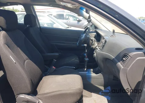 2009 Hyundai Accent Se from USA, damaged, VIN KMHCN36C29U129537